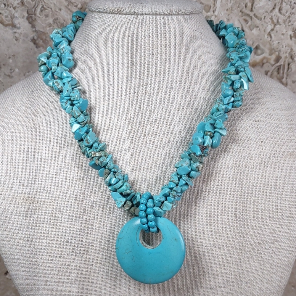 Artisan Crafted Turquoise Nugget Necklace w/ Turquoise Howlite Pendant